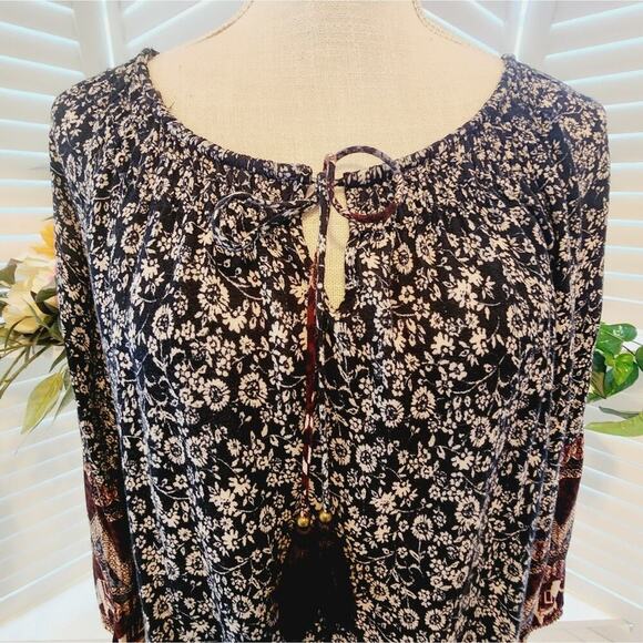 SKIES ARE BLUE BROWN/BLUE TUNIC WITH ELEPHANTS SIZE MED - Picture 2 of 7